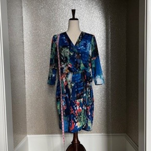 Oleg Cassini- Bloomingdales, multi color dress, size 8. - Picture 2 of 9